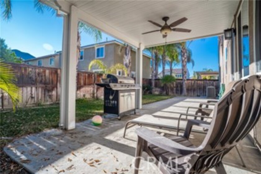 25449 Hyacinth Street Photo